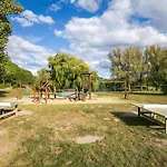 Holiday home 6 - Persoons Area 26